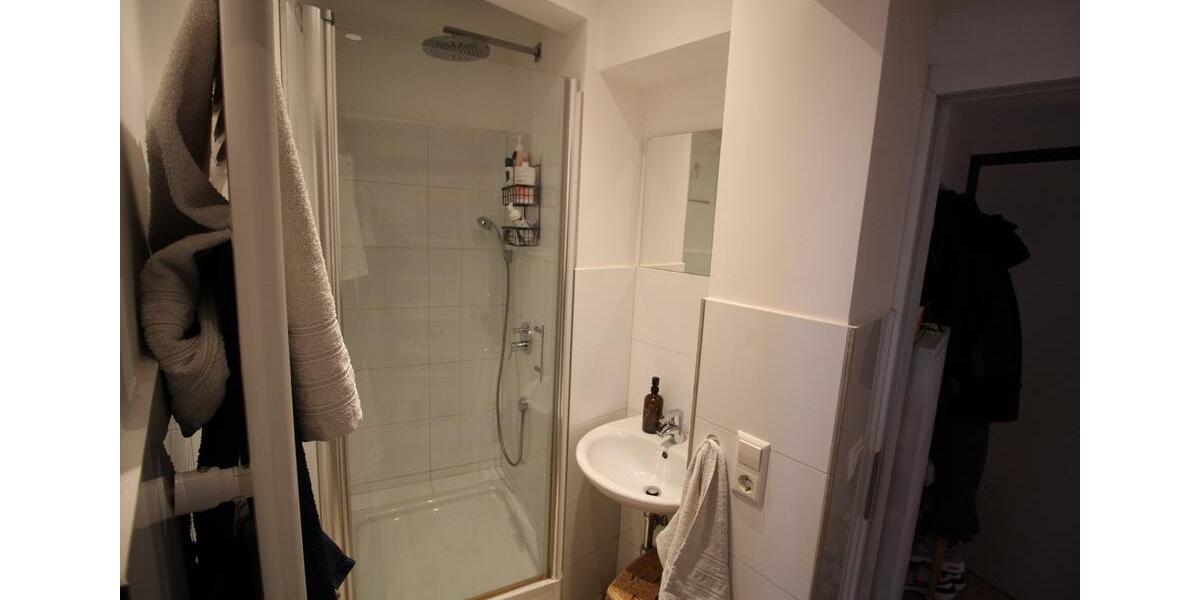 Hochparterre Stuttgart Stuttgart-West - 3 Zimmer, 61 m&sup2;, 320.000&euro; | Angebot:26060027