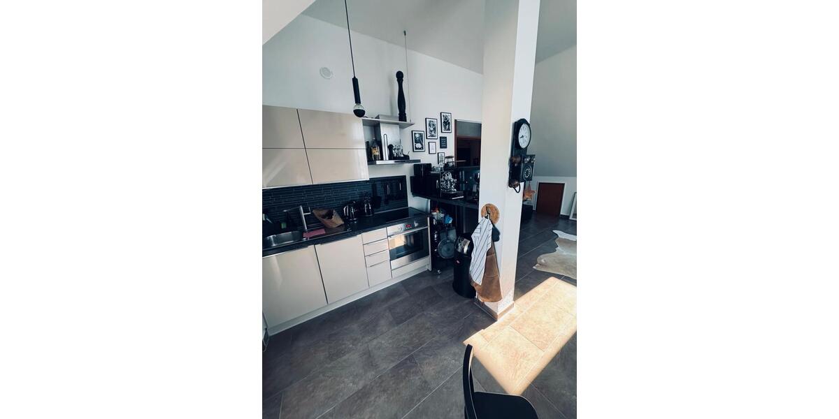 Dachgeschoßwohnung Kirchheim unter Teck - 2 Zimmer, 44 m&sup2;, 195.000&euro; | Angebot:23596257