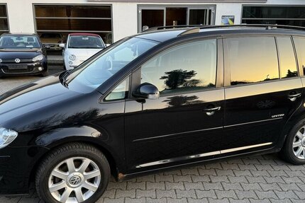 VW Touran 2.0 TDI BM United *Navi,7 Sitzer,18´´Alu* 342.000 km 2.850 &euro; Schorndorf 73614