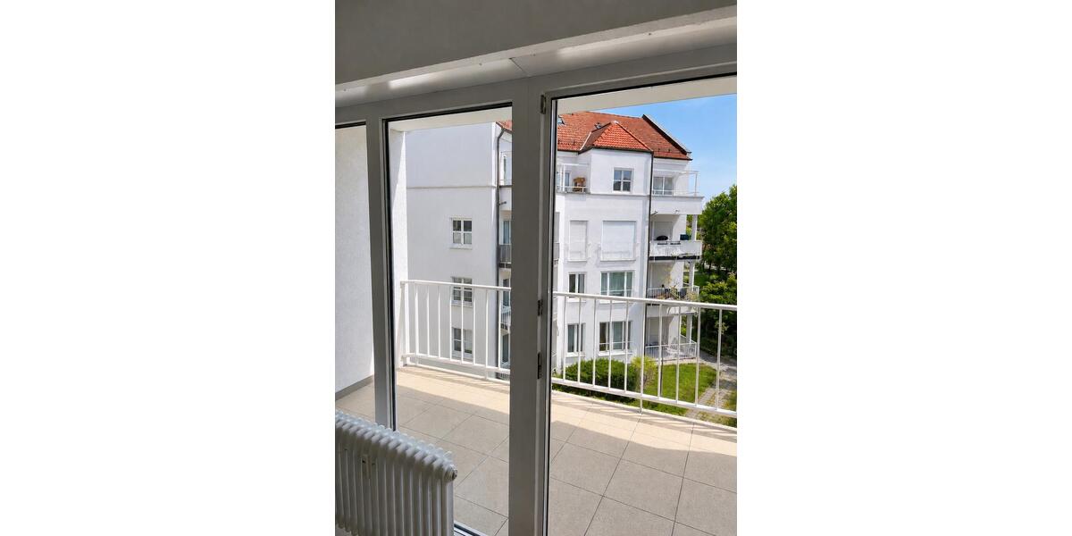 Etagenwohnung Ditzingen - 2 Zimmer, 65 m&sup2;, 1.080&euro; | Angebot:26679239