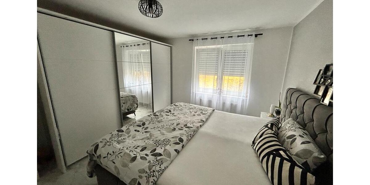 Mehrfamilienhaus, Wohnhaus Leonberg - 3 Zimmer, 73 m&sup2;, 370.000&euro; | Angebot:25216612