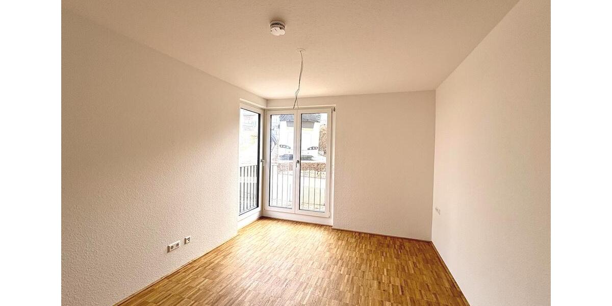 Erdgeschoßwohnung Leonberg - 4 Zimmer, 101 m&sup2;, 1.821&euro; | Angebot:23714104