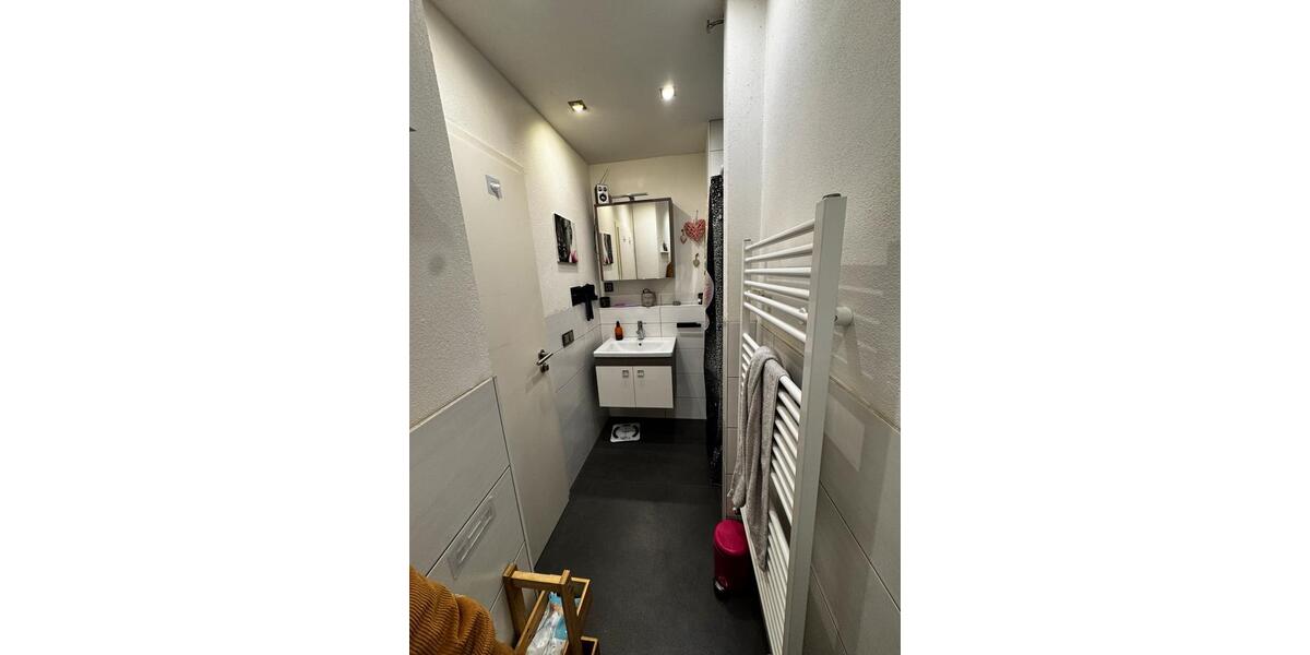 Doppelhaushälfte Remseck am Neckar - 6.5 Zimmer, 164 m&sup2;, 520.000&euro; | Angebot:26060335