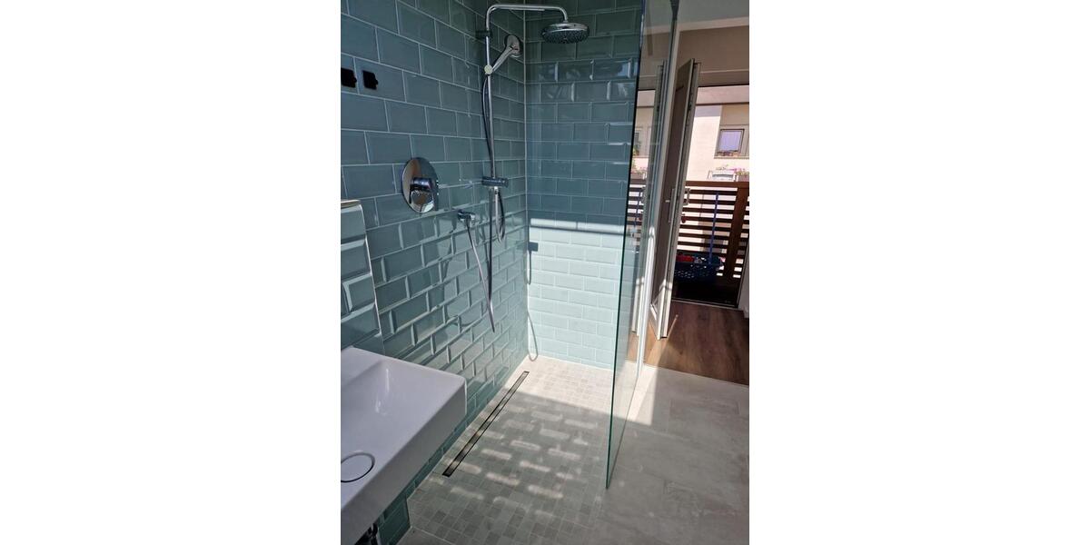 Dachgeschoßwohnung Stuttgart Feuerbach - 1 Zimmer, 32 m&sup2;, 950&euro; | Angebot:26033384