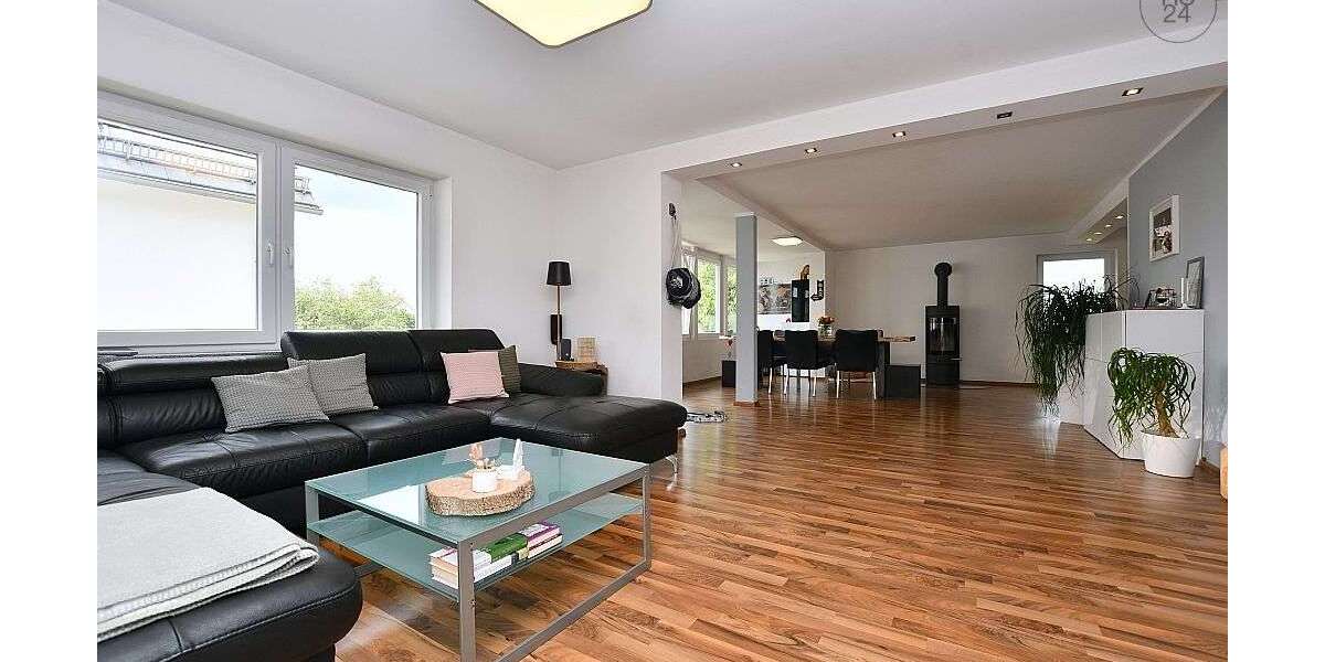 Etagenwohnung Baltmannsweiler - 5 Zimmer, 162 m&sup2;, 2.090&euro; | Angebot:26385361