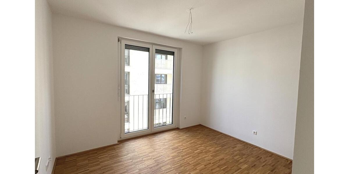Etagenwohnung Leonberg - 3 Zimmer, 83 m&sup2;, 1.551&euro; | Angebot:23644747