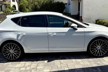 Seat Leon 63.000 km 15.500 &euro; Aichtal 72631