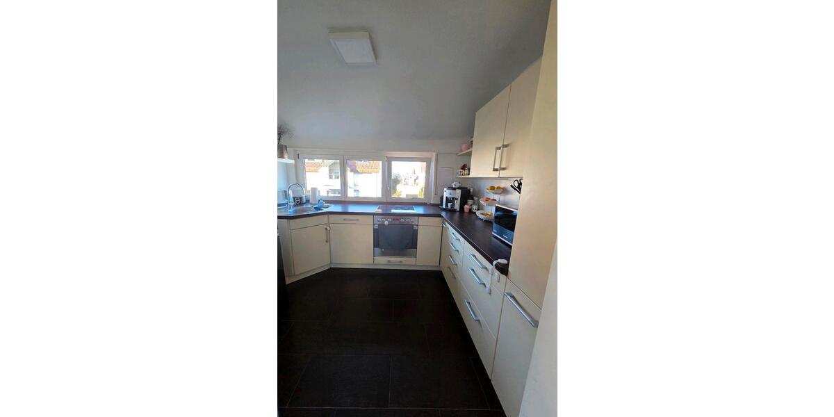 Dachgeschoßwohnung Stuttgart Neuwirtshaus - 3.5 Zimmer, 86 m&sup2;, 425.000&euro; | Angebot:25209138