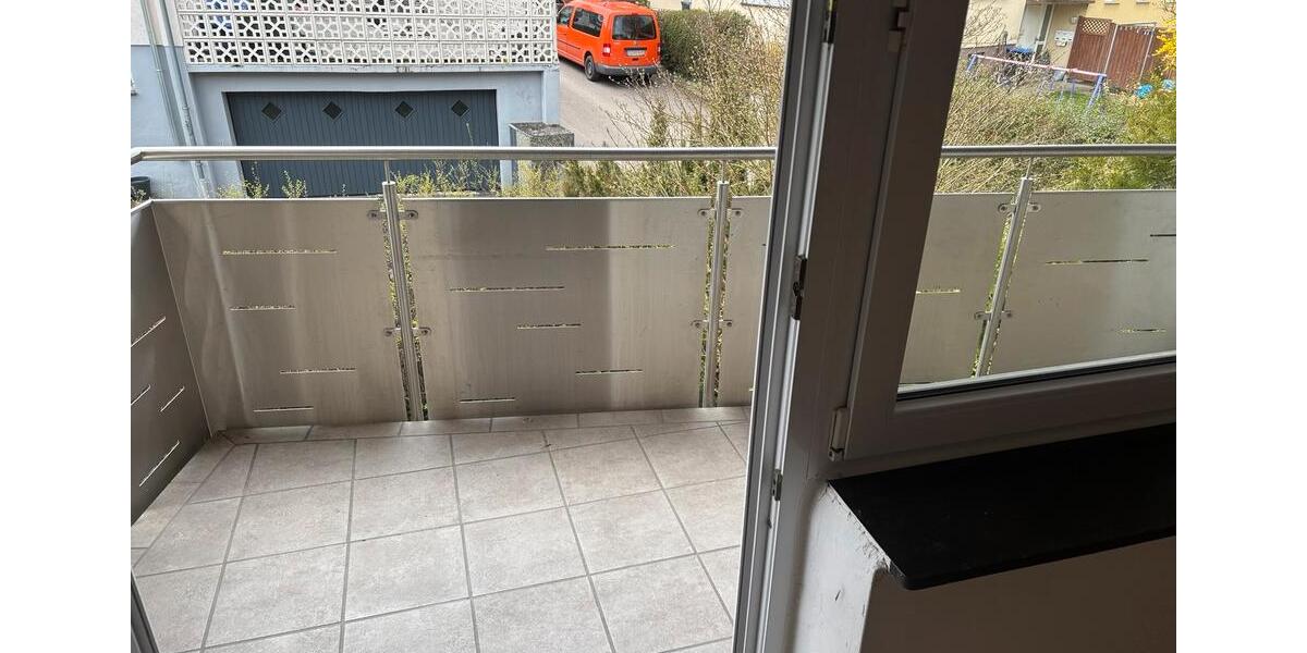 Etagenwohnung Backnang - 3 Zimmer, 7 m&sup2;, 1.000&euro; | Angebot:26676218