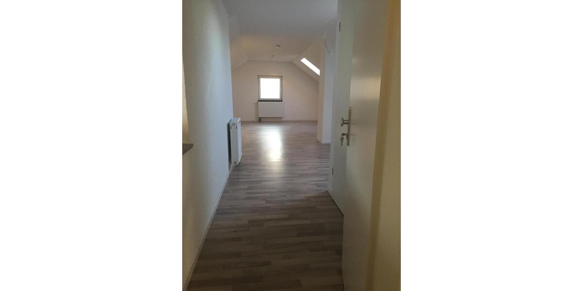 Dachgeschoßwohnung Remseck am Neckar - 1 Zimmer, 35 m&sup2;, 500&euro; | Angebot:25615107