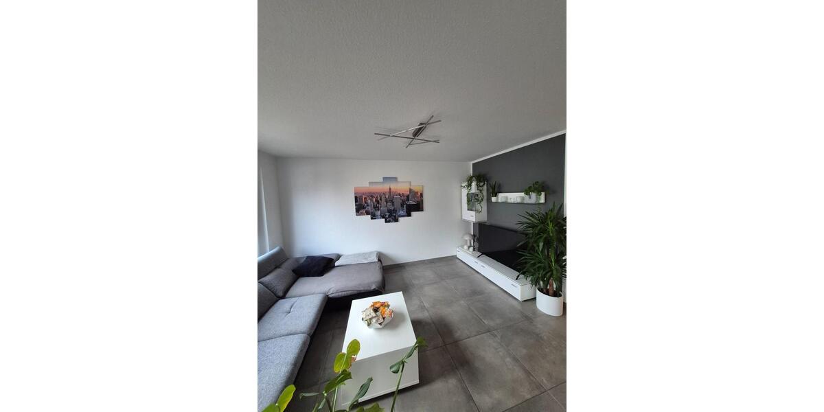 Etagenwohnung Backnang - 4.5 Zimmer, 88 m&sup2;, 450.000&euro; | Angebot:24858350