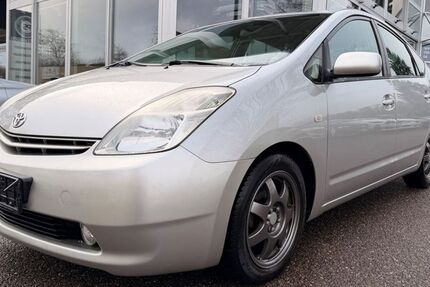 Toyota Prius 164.742 km 4.999 &euro; Uhingen 73066