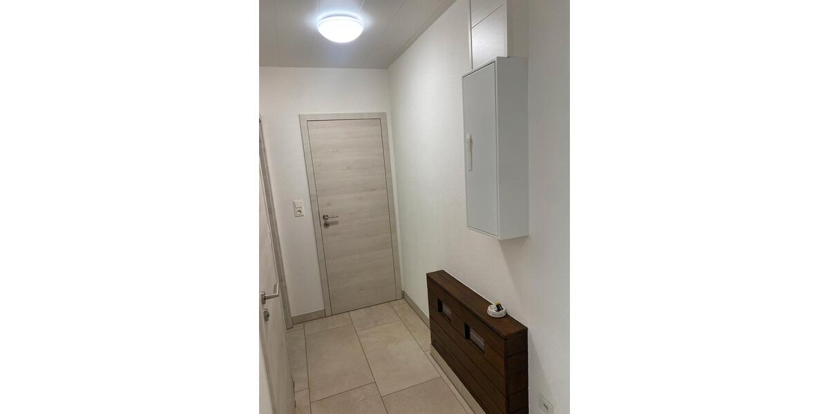 Etagenwohnung Lorch - 3.5 Zimmer, 86 m&sup2;, 1.200&euro; | Angebot:26654975