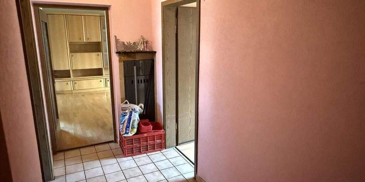 Etagenwohnung Sachsenheim Großsachsenheim - 3 Zimmer, 66 m&sup2;, 189.000&euro; | Angebot:25746489