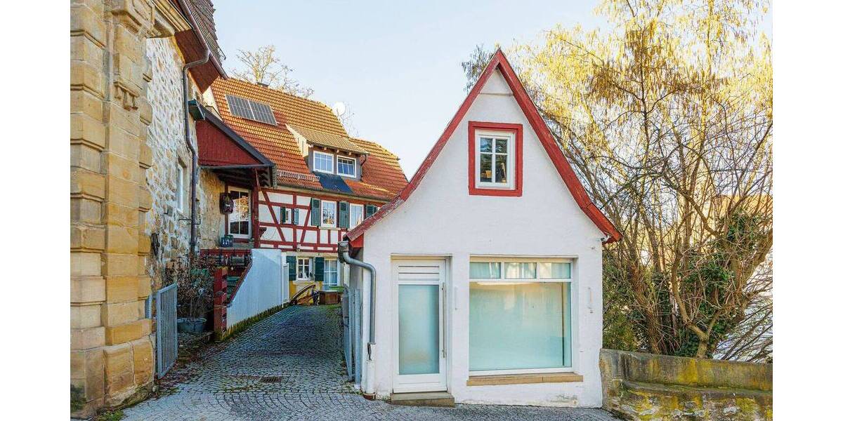 Einfamilienhaus Marbach am Neckar Marbach - 6 Zimmer, 224 m&sup2;, 695.000&euro; | Angebot:26043852