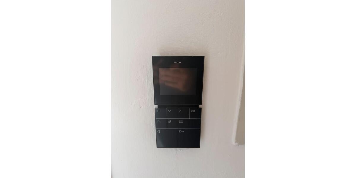 Dachgeschoßwohnung Vaihingen an der Enz - 3.5 Zimmer, 80 m&sup2;, 1.350&euro; | Angebot:27593623