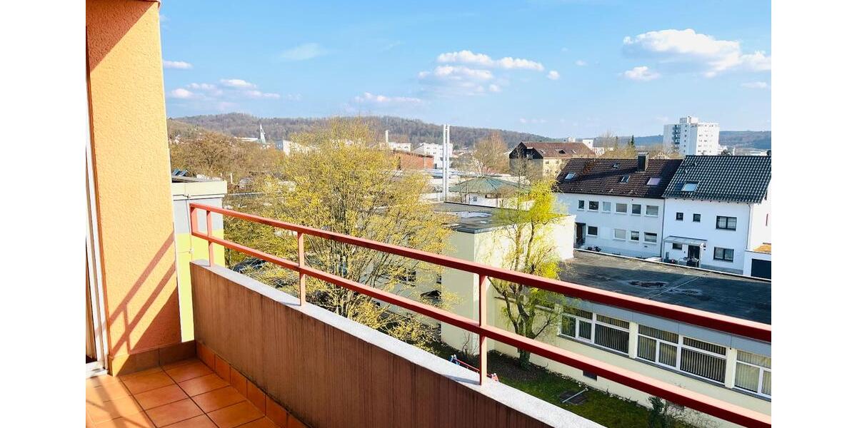 Etagenwohnung Leonberg - 2.5 Zimmer, 67 m&sup2;, 1.070&euro; | Angebot:25852570