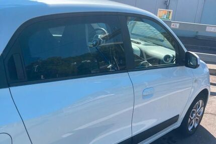 Renault Twingo 36.000 km 9.800 &euro; Stuttgart 70327