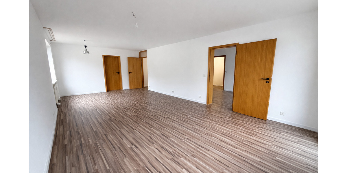 Etagenwohnung Leinfelden-Echterdingen Leinfelden - 4 Zimmer, 109 m&sup2;, 1.200&euro; | Angebot:25694257