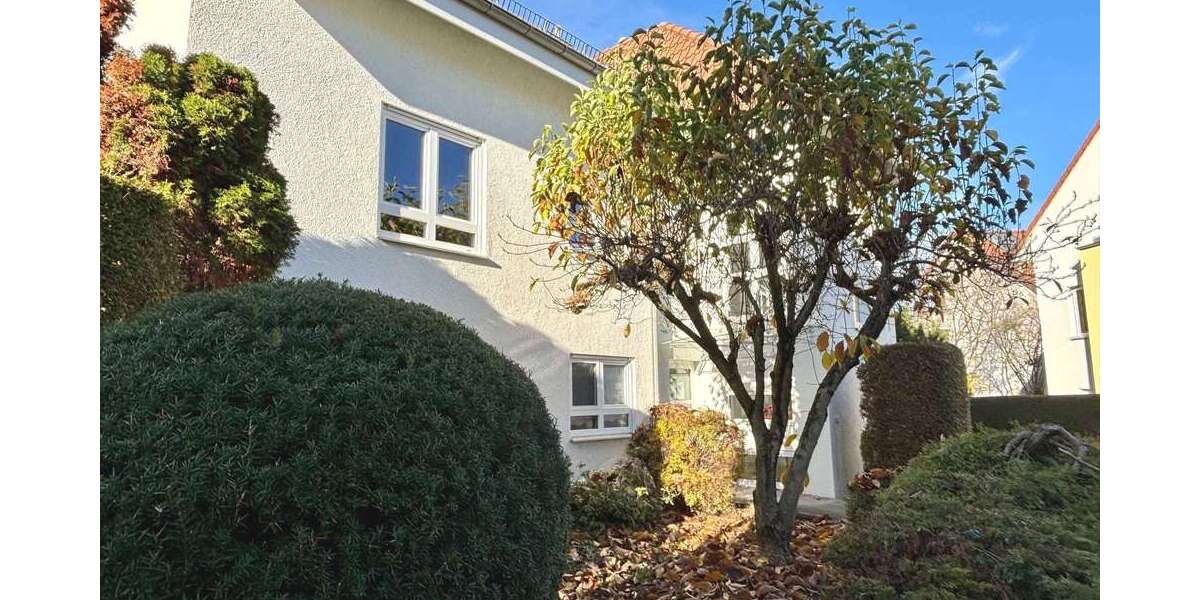 Einfamilienhaus Gerlingen - 38 Zimmer, 977 m&sup2;, 4.250.000&euro; | Angebot:23693738