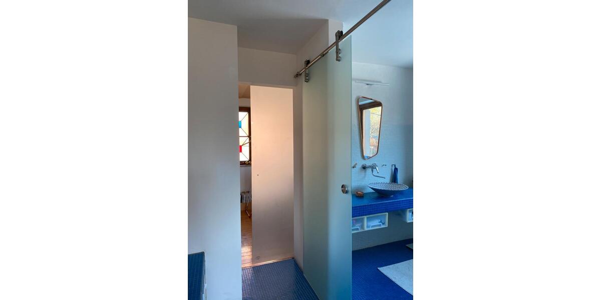 Einfamilienhaus Stuttgart Feuerbach - 6 Zimmer, 140 m&sup2;, 1.600&euro; | Angebot:25980754