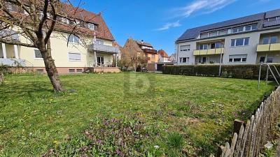 ATTRAKTIV TEILERSCHLOSSEN MIT 3 GARAGEN - Grundstück Korntal-Münchingen Münchingen | Angebot:27221329