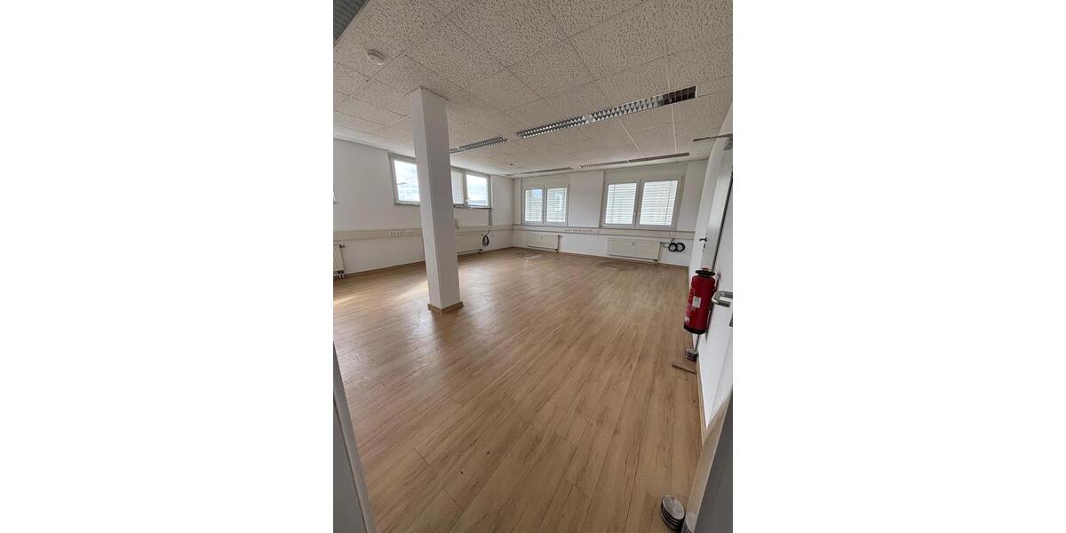 Gewerbeobjekt Magstadt - 760&euro; | Angebot:25671944