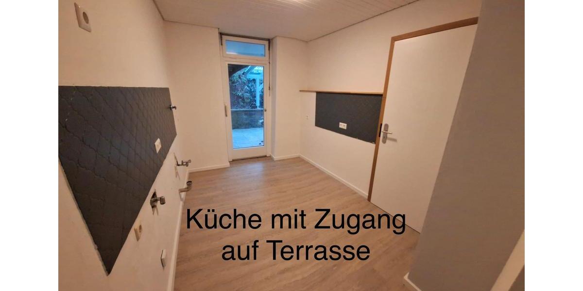 Etagenwohnung Winnenden - 4 Zimmer, 100 m&sup2;, 1.200&euro; | Angebot:25638360