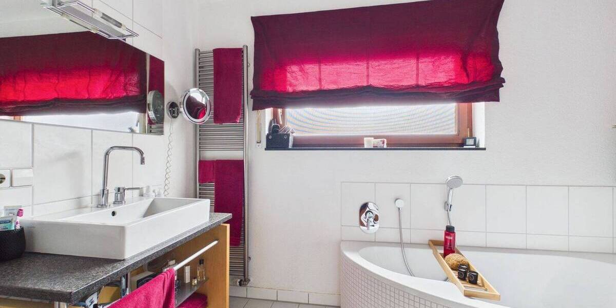 Reihenmittelhaus Waiblingen - 7 Zimmer, 149 m&sup2;, 650.000&euro; | Angebot:26798725