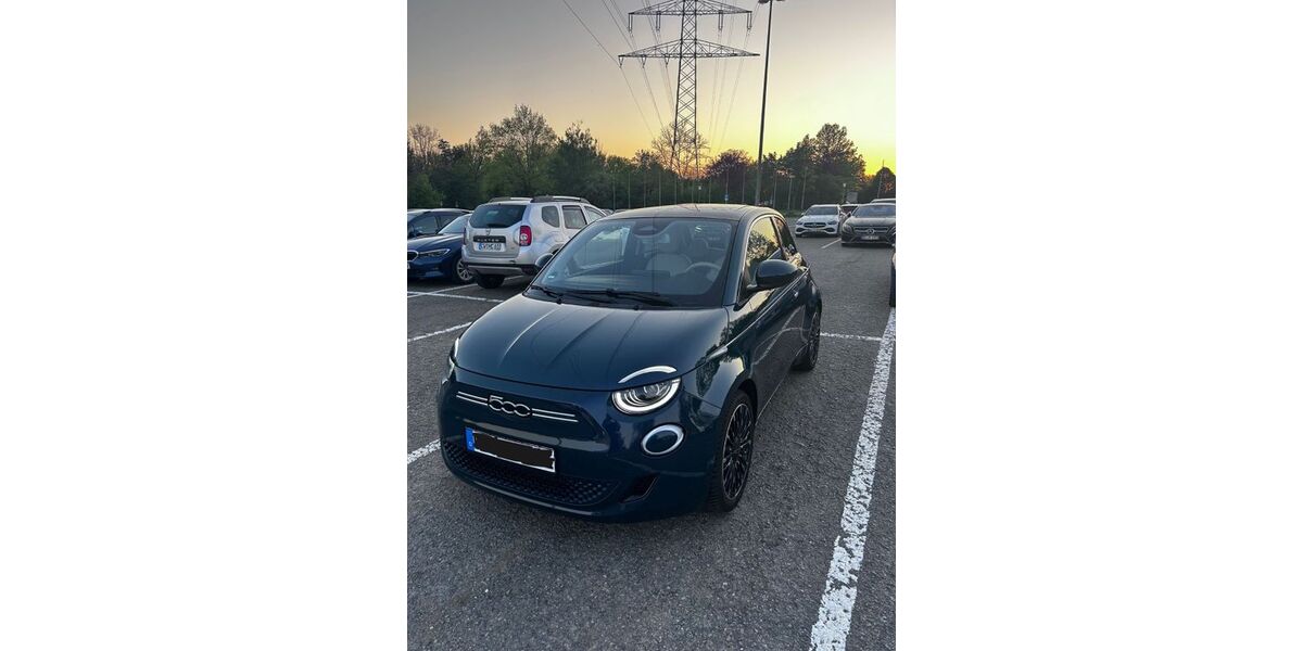 Fiat 500e 16.651 km 20.900 &euro; Schönaich 71101