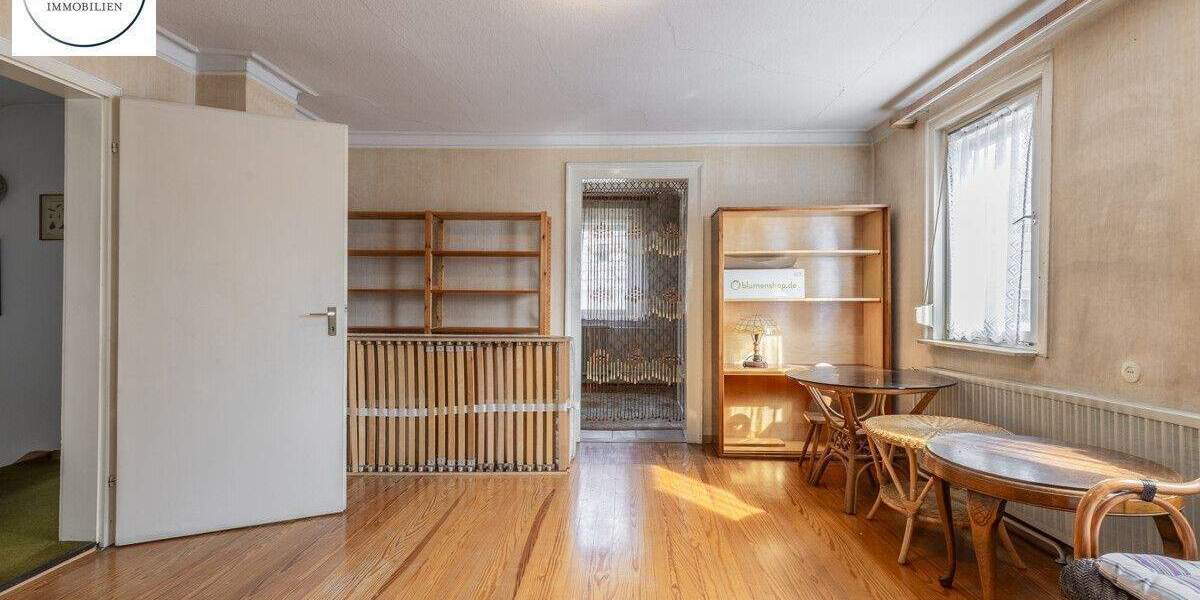 Mehrfamilienhaus, Wohnhaus Schorndorf - 8 Zimmer, 160 m&sup2;, 398.000&euro; | Angebot:25738428