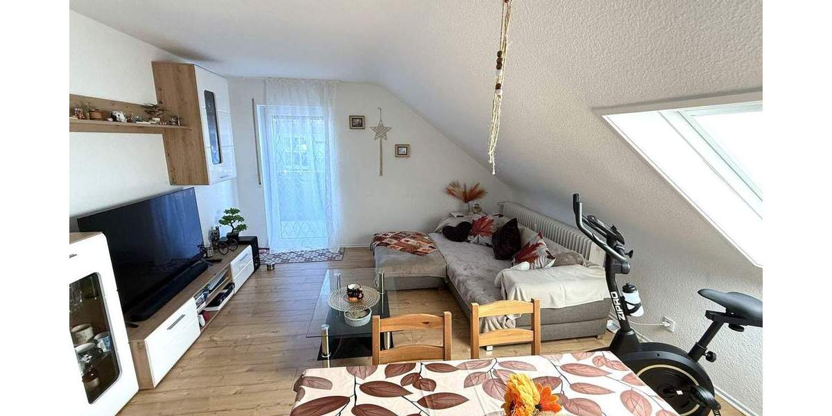 Etagenwohnung Schorndorf - 3 Zimmer, 53 m&sup2;, 195.000&euro; | Angebot:25698287