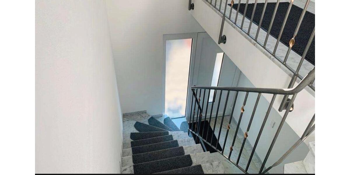 Dachgeschoßwohnung Vaihingen an der Enz - 3 Zimmer, 99 m&sup2;, 1.350&euro; | Angebot:25055327