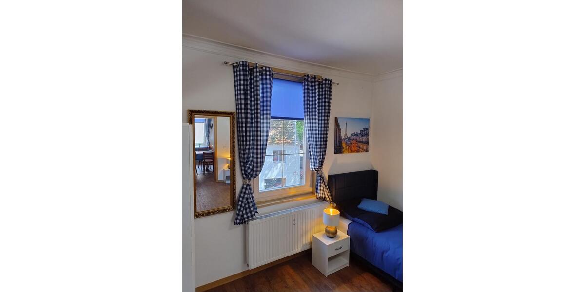 Etagenwohnung Kornwestheim - 5 Zimmer, 110 m&sup2;, 550&euro; | Angebot:25856636