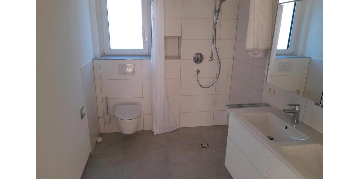 Etagenwohnung Walddorfhäslach - 2 Zimmer, 65 m&sup2;, 900&euro; | Angebot:25959563