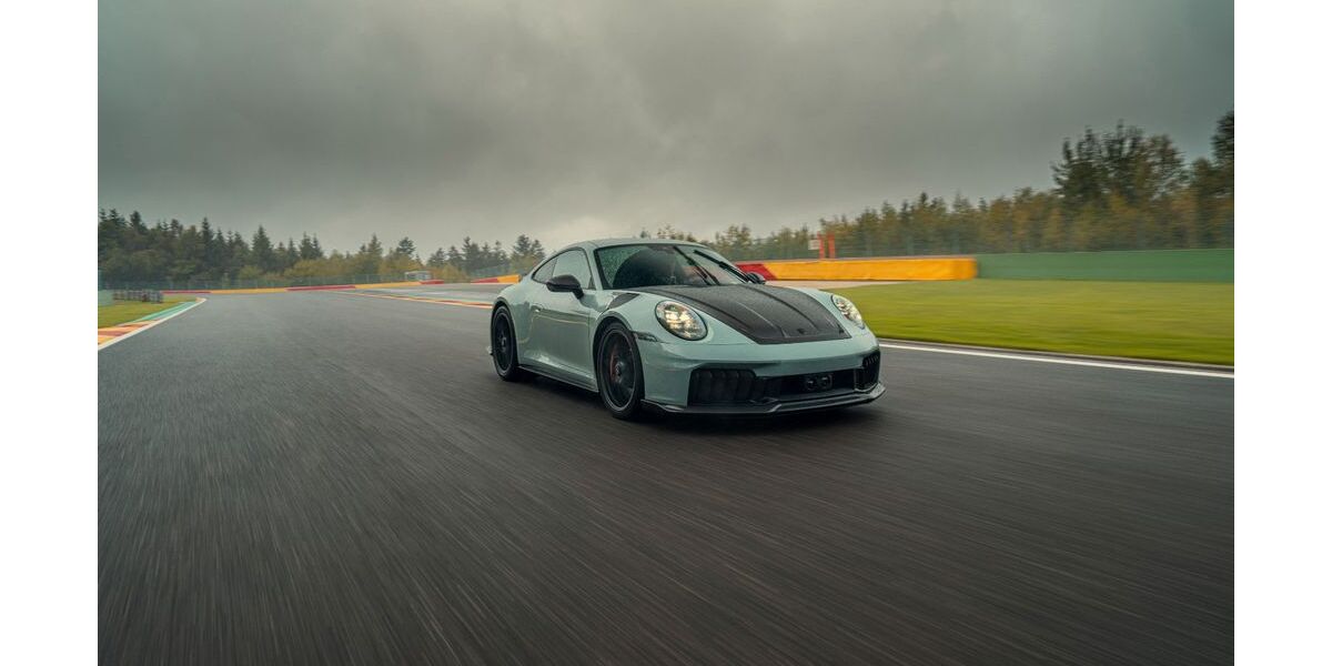 Porsche 992 7.200 km 226.100 &euro; Leonberg 71229