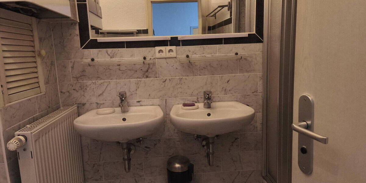 Etagenwohnung Stuttgart Süd - 2 Zimmer, 42 m&sup2;, 289.000&euro; | Angebot:26080177