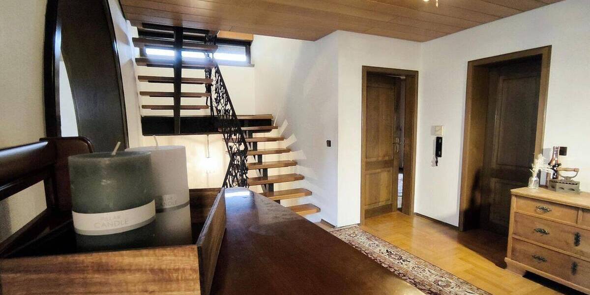 Einfamilienhaus Kirchberg an der Murr Kirchberg - 5 Zimmer, 199 m&sup2;, 650.000&euro; | Angebot:25707636