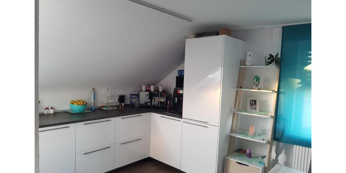 Dachgeschoßwohnung Ditzingen - 3 Zimmer, 87 m&sup2;, 1.150&euro; | Angebot:25312617