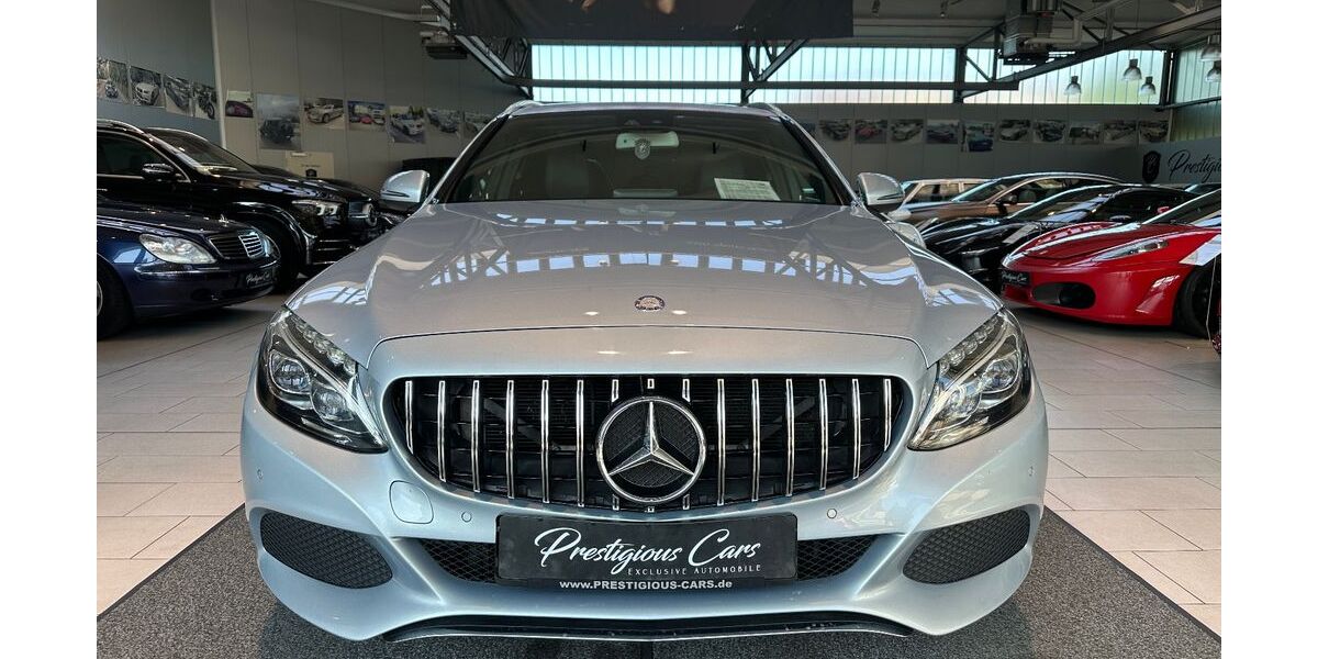 Mercedes-Benz C 400 200.000 km 18.949 &euro; Ludwigsburg 71638