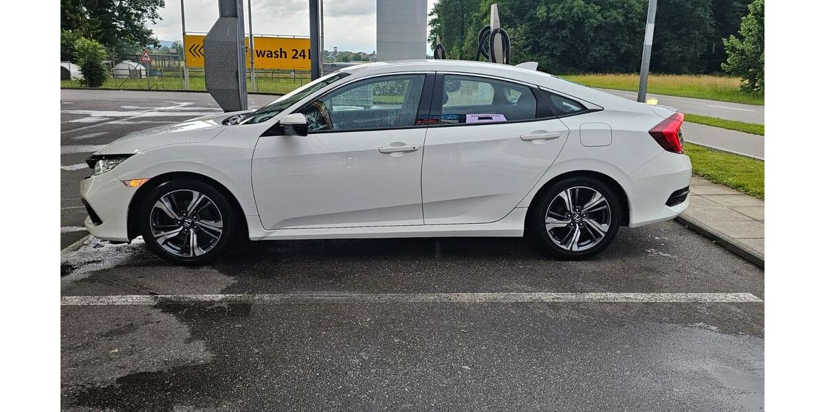 Honda Civic 121.000 km 16.900 &euro; Stuttgart 70188