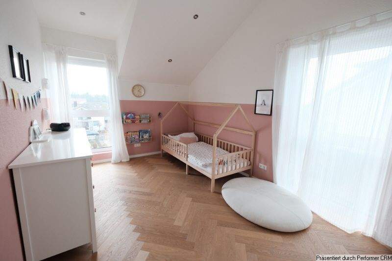 Einfamilienhaus Remseck Neckargröningen - 7 Zimmer, 201 m&sup2;, 1.299.000&euro; | Angebot:25662863