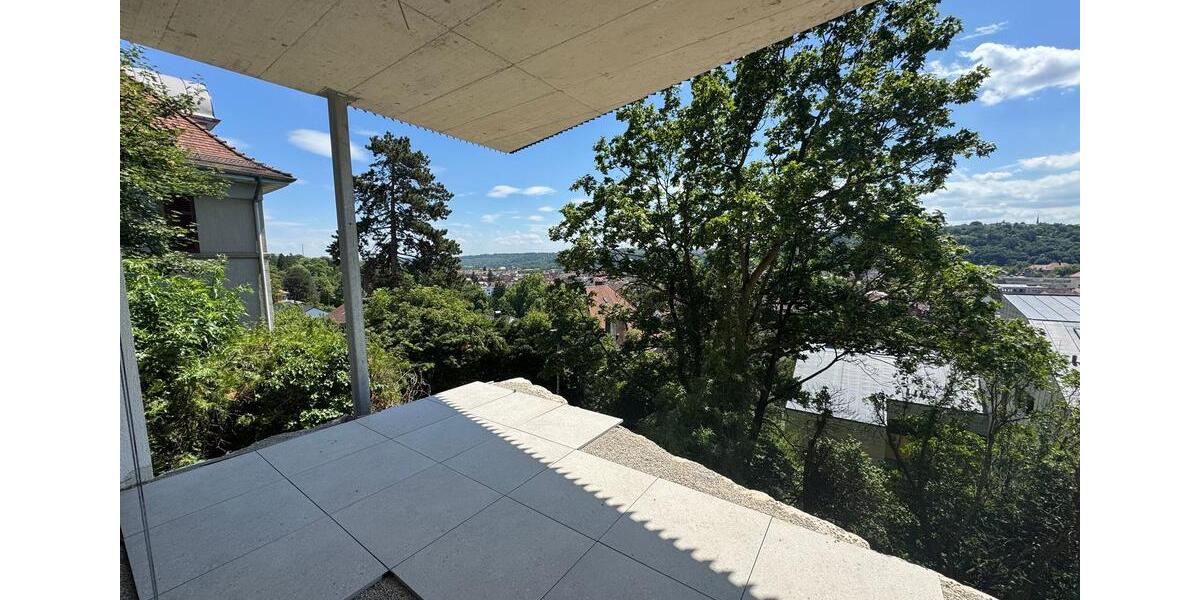 Erdgeschoßwohnung Esslingen am Neckar - 3 Zimmer, 121 m&sup2;, 2.440&euro; | Angebot:26727658