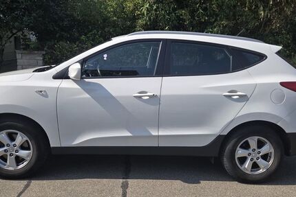 Hyundai ix35 105.000 km 6.000 &euro; Stuttgart 70599