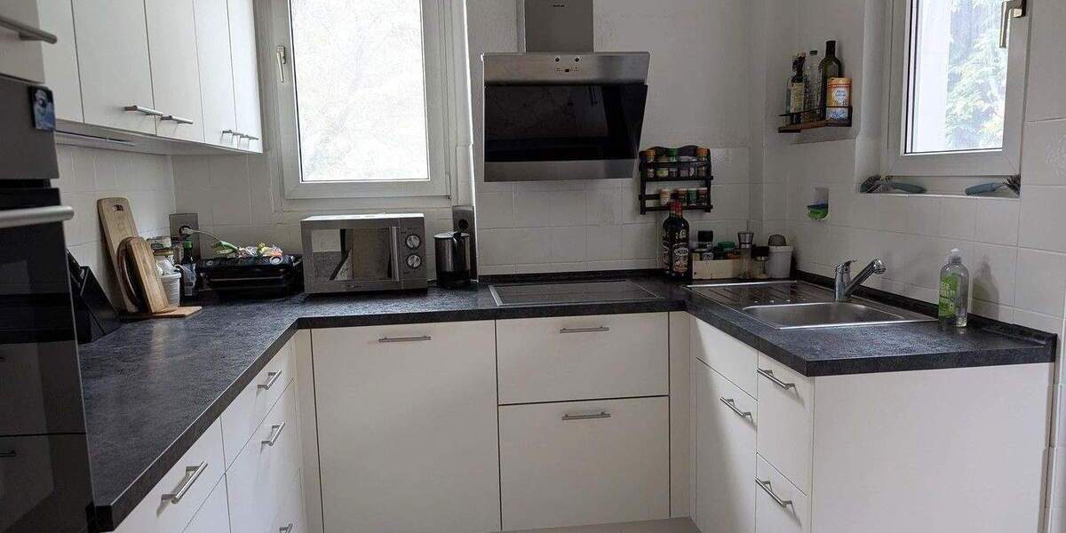 Einfamilienhaus Esslingen am Neckar (Oberesslingen) Oberesslingen - 8 Zimmer, 183 m&sup2;, 629.000&euro; | Angebot:25760346