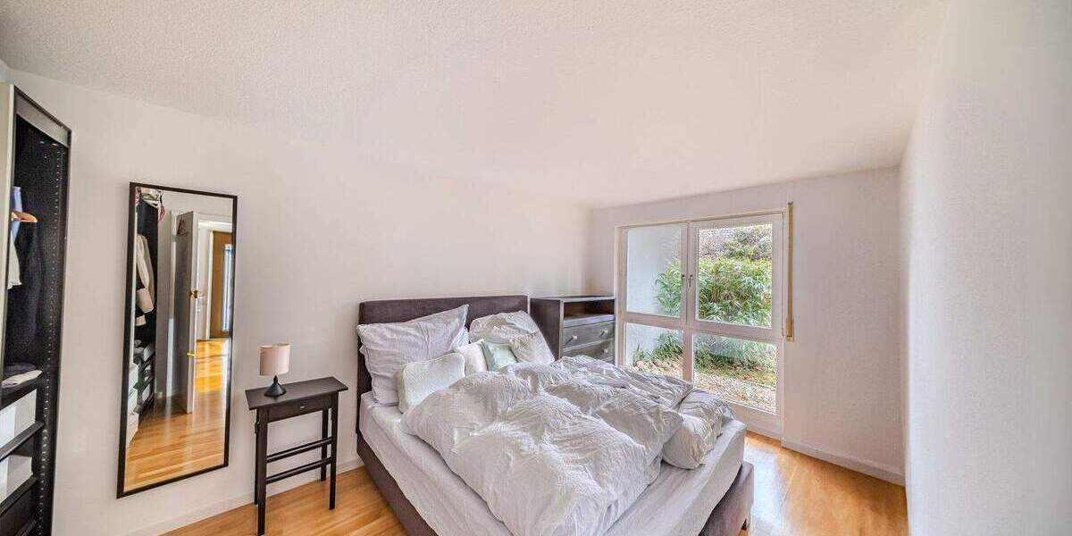 Terrassenwohnung Stuttgart Vaihingen - 2 Zimmer, 62 m&sup2;, 329.000&euro; | Angebot:25774597