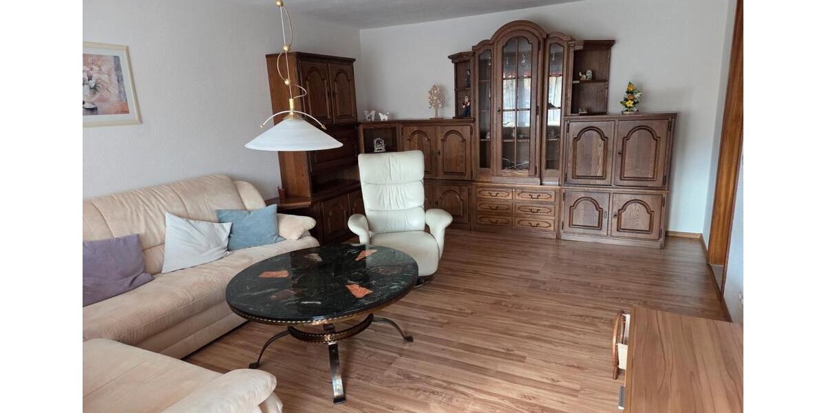 Etagenwohnung Böblingen - 3.5 Zimmer, 85 m&sup2;, 325.000&euro; | Angebot:26640422