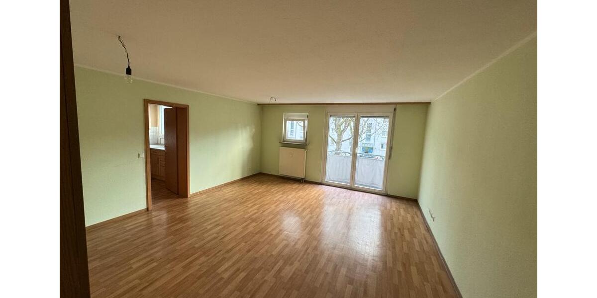 Etagenwohnung Göppingen - 3 Zimmer, 70 m&sup2;, 1.200&euro; | Angebot:25964375