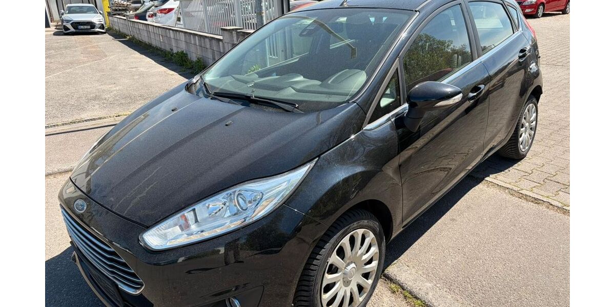Ford Fiesta 146.000 km 4.450 &euro; Ludwigsburg 71642