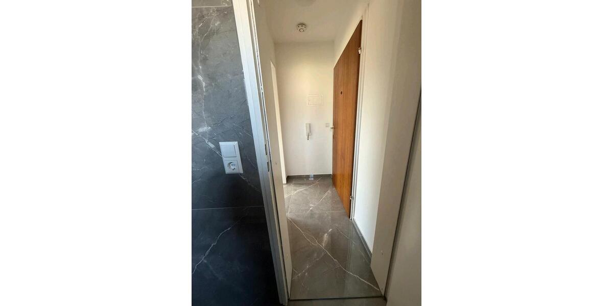 Etagenwohnung Esslingen am Neckar Hegensberg - 1 Zimmer, 28 m&sup2;, 550&euro; | Angebot:25991242